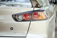Реснички на задние фонари для Mitsubishi Lancer X